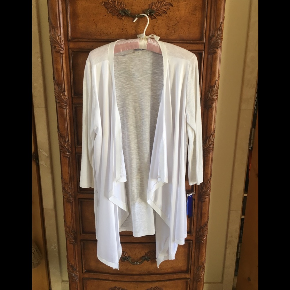 Peter Nygard white summer lightweight “jacket” NWT